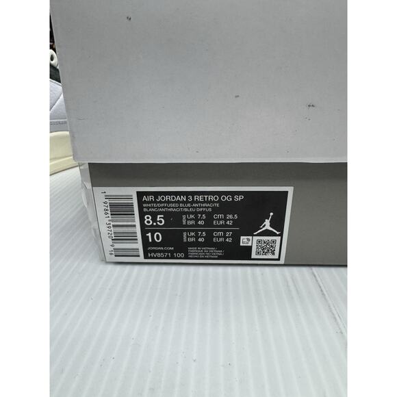 Size 8.5 - A Ma Maniére X Air Jordan 3 OG SP Diffused Blue HV8571-100 main image 7